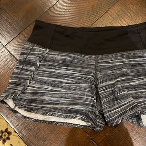 Lululemon size 8 shorts